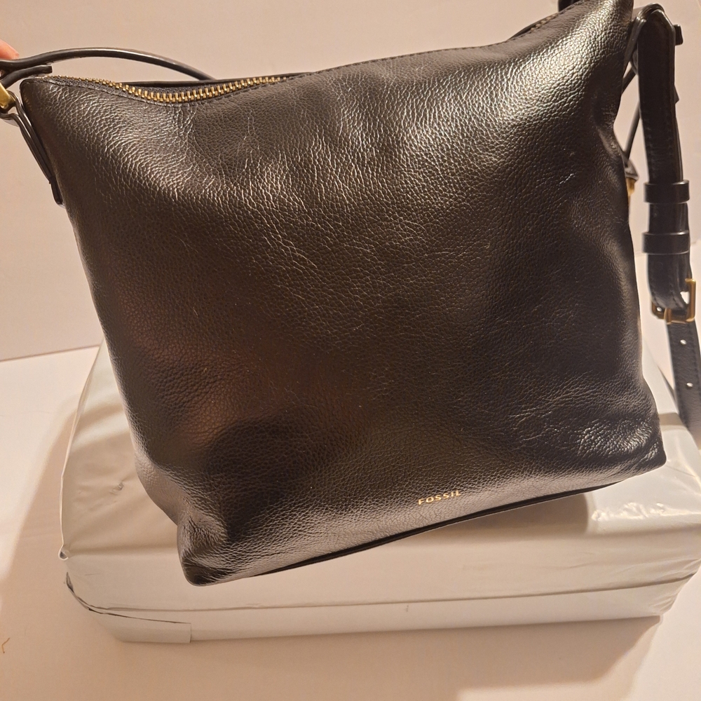 Fossil Black Leather Crossbody Bag - Picture 3 of 10